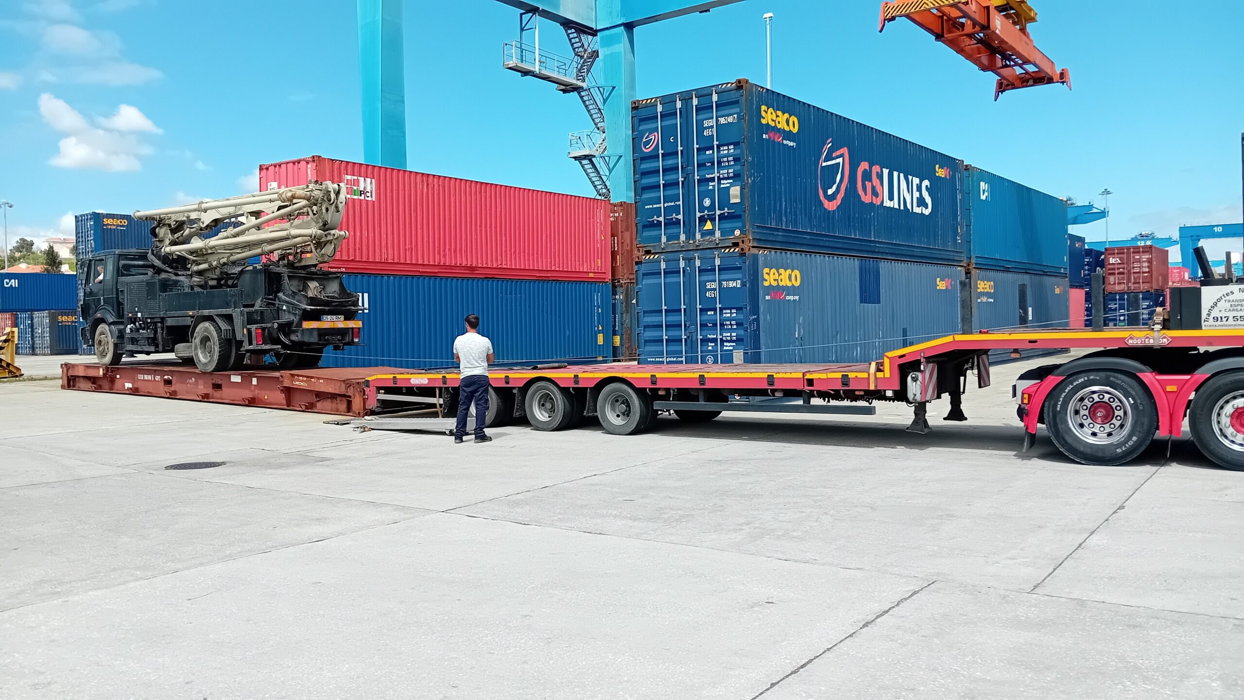 TNS Nelson Simões Transportes Especiais